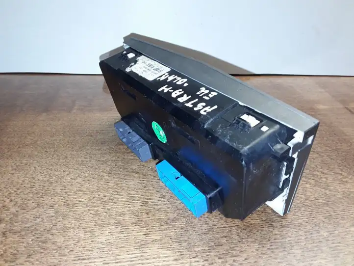 Opel Astra H (2004 - 2009) 901512680000 Блок управления климат-контролем — фото 3