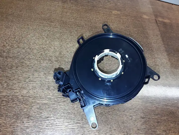 BMW 5 E60 E61 (2004 - 2010) 697639401 Контактное кольцо SRS — фото 2