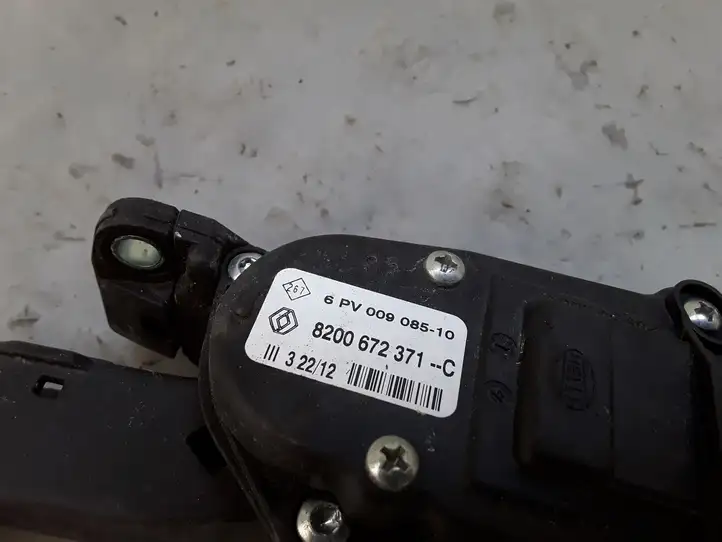 Renault Master III (2010 - ) 8200672371C Педаль акселератора — фото 2