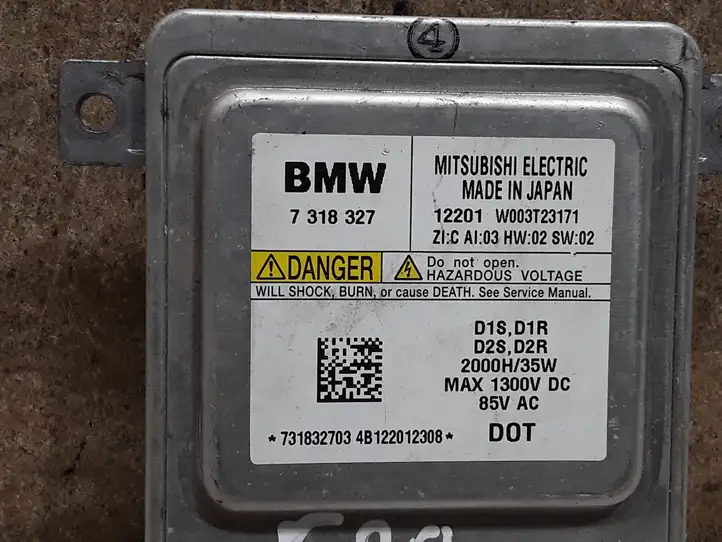 BMW 1 F20 F21 (2011 - 2019) 7318327 Блок розжига ксенона — фото 2