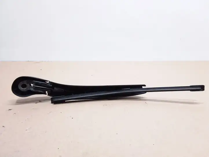 BMW 3 F30 F35 F31 (2012 - 2018) 7290616 Поводок заднего стеклоочистителя — фото 2