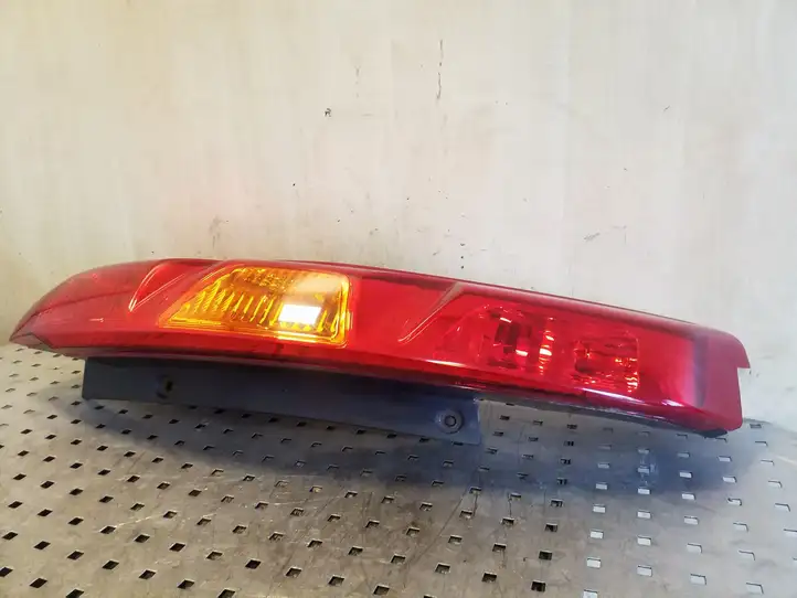 Nissan X-Trail T31 (2007 - 2014) 22063929 Задний фонарь в кузове — фото 4