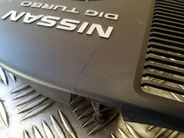 Nissan Juke I F15 (2010 - 2018) 140411KC1B Крышка двигателя декоративная — фото 3