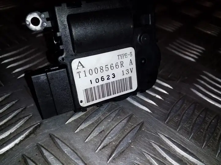 Nissan Juke I F15 (2010 - 2018) T1008566R Двигатель задвижки потока воздуха — фото 3
