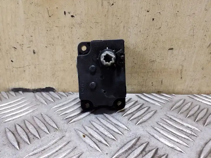 Nissan Juke I F15 (2010 - 2018) T1007781T Двигатель задвижки потока воздуха — фото 5
