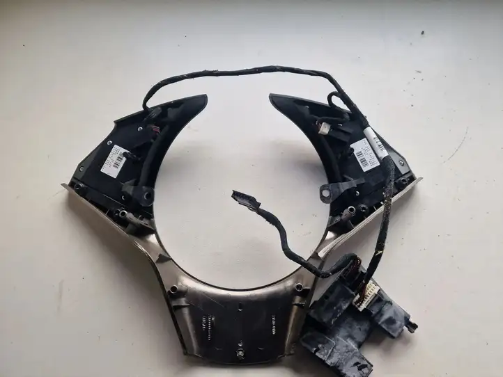BMW 5 E60 E61 (2004 - 2010) 316100100 Кнопки на рулевом колесе — фото 3