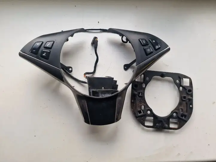BMW 5 E60 E61 (2004 - 2010) 316100100 Кнопки на рулевом колесе — фото 10