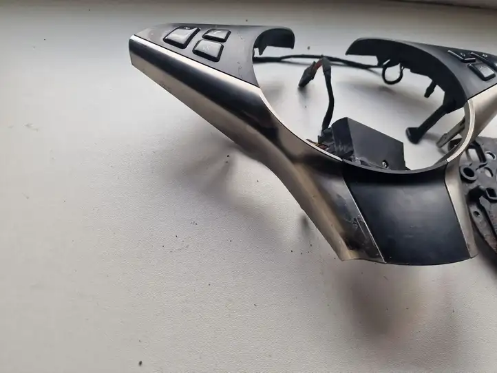 BMW 5 E60 E61 (2004 - 2010) 316100100 Кнопки на рулевом колесе — фото 14