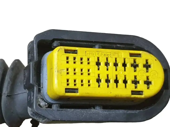Renault Trafic II (X83) (2002 - 2014) 8200003819 Проводка передней двери — фото 5