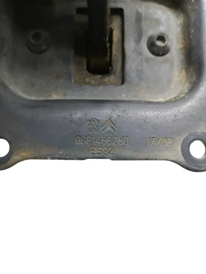 Citroen Berlingo (2003 - 2007) 9681466280 Ограничитель багажной двери — фото 6