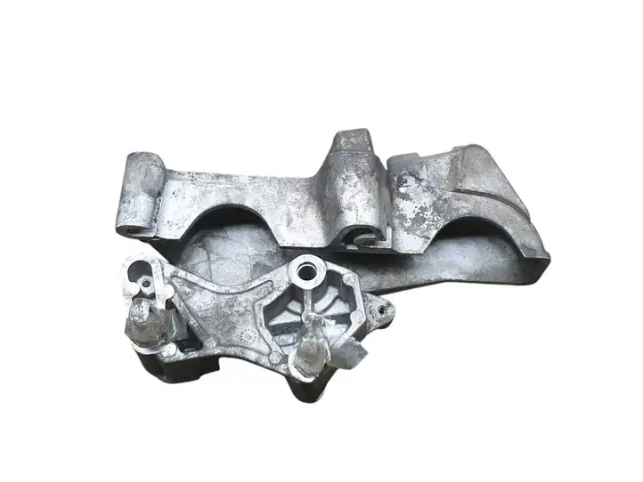 Renault Trafic II (X83) (2002 - 2014) 8200526444 Кронштейн двигателя — фото 5