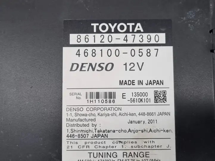 Toyota Prius (XW30) (2009 - 2015) 8612047390 Магнитола / мультимедийная система — фото 7