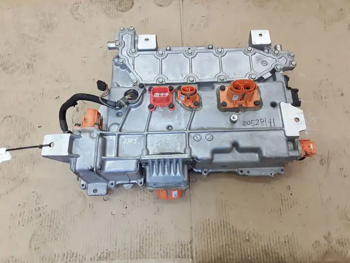 Nissan Leaf I (ZE0) (2010 - 2017) 3NA1 Инвертор напряжения — фото 1