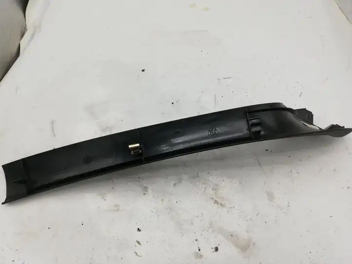 BMW X3 E83 (2003 - 2010) 51493330862 Верхняя обшивка стойки D — фото 2