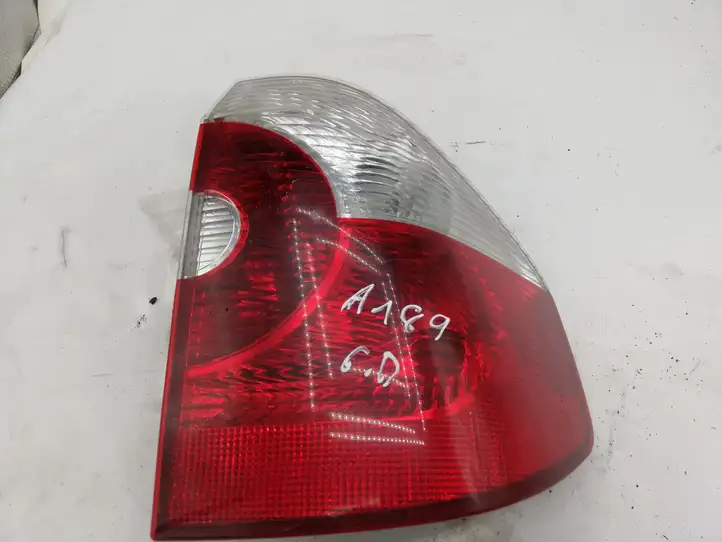 BMW X3 E83 (2003 - 2010) 63216990170 Задний фонарь в кузове — фото 1