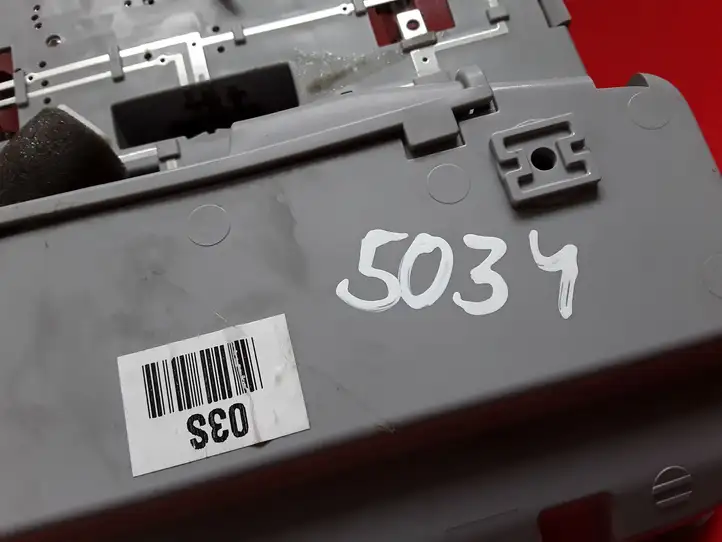 Hyundai i40 (2011 - ) Передняя подсветка — фото 3