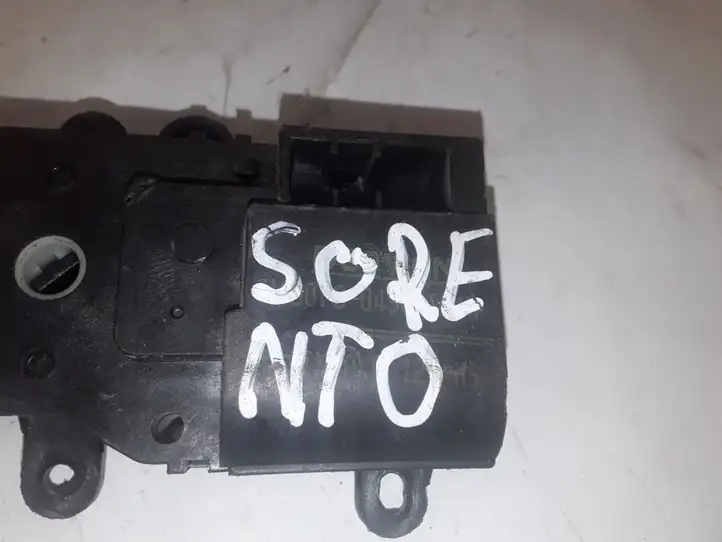 Kia Sorento (2006 - 2009) Двигатель задвижки потока воздуха — фото 3