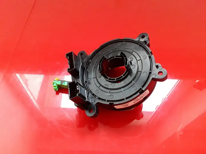 Opel Antara (2011 - 2017) 20982765 Контактное кольцо SRS — фото 3