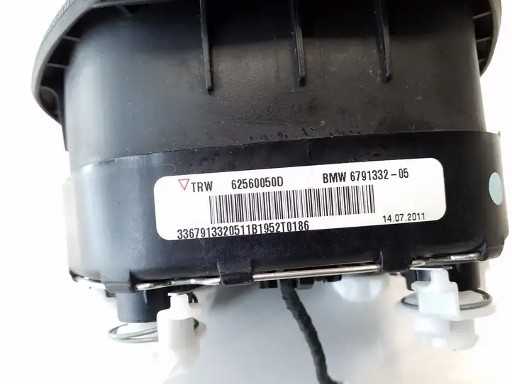 BMW 1 F20 F21 (2011 - 2019) 679133205 Подушка безопасности руля — фото 2