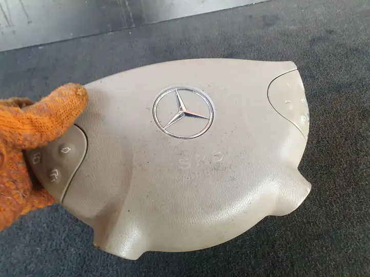 Mercedes-Benz E W211 (2002 - 2009) 61860240B Крышка airbag рулевого колеса — фото 7