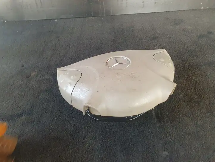 Mercedes-Benz E W211 (2002 - 2009) 61860240B Крышка airbag рулевого колеса — фото 9