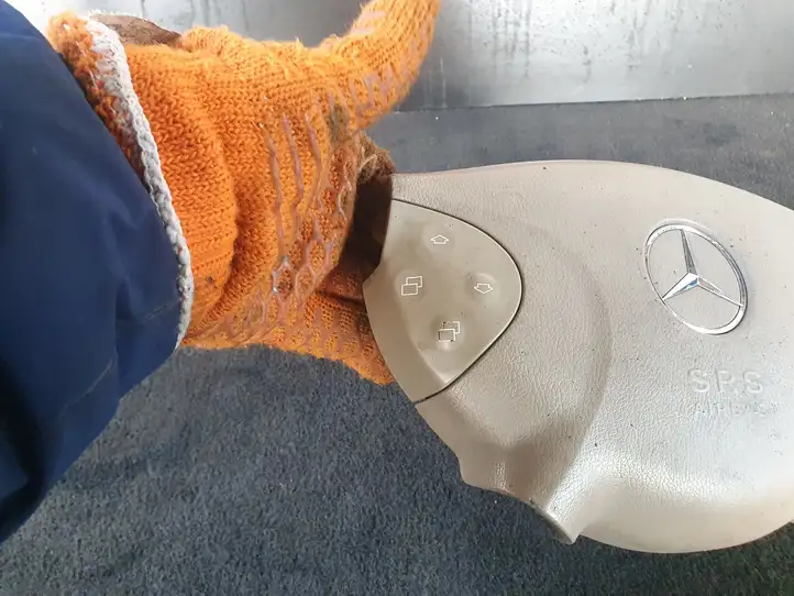 Mercedes-Benz E W211 (2002 - 2009) 61860240B Крышка airbag рулевого колеса — фото 10