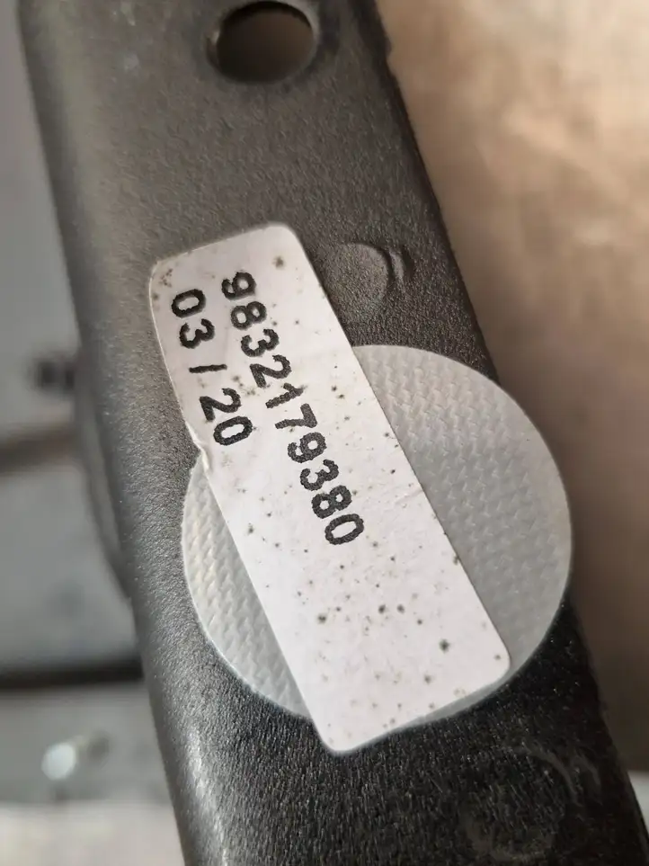 Toyota ProAce City (2016 - ) 9832179380 Перегородка салона — фото 3