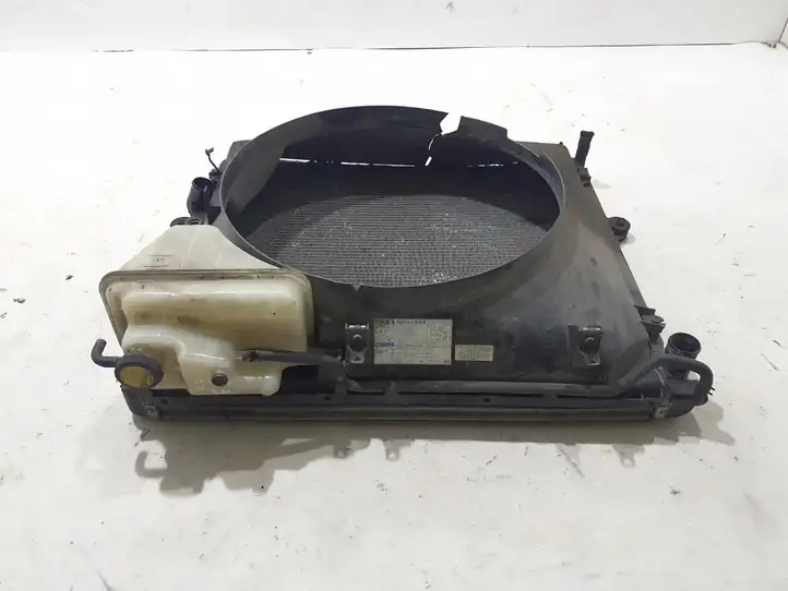 Toyota Land Cruiser (J120) (2002 - 2009) 1640030141 Радиатор охлаждающей жидкости двигателя — фото 1