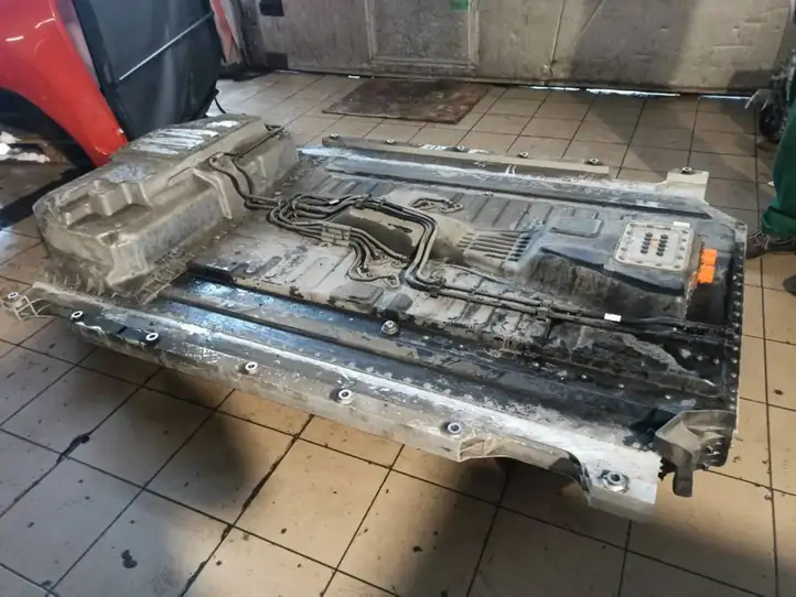 Mercedes-Benz EQC (2018 - ) A2933407300 Аккумулятор гибридного / электрического автомобиля — фото 3