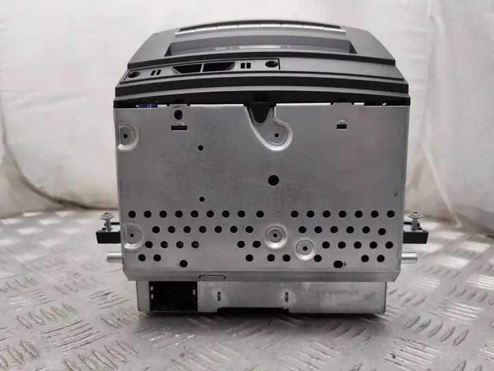 Mercedes-Benz S W221 (2005 - 2013) A2219004704 Магнитола / мультимедийная система — фото 8
