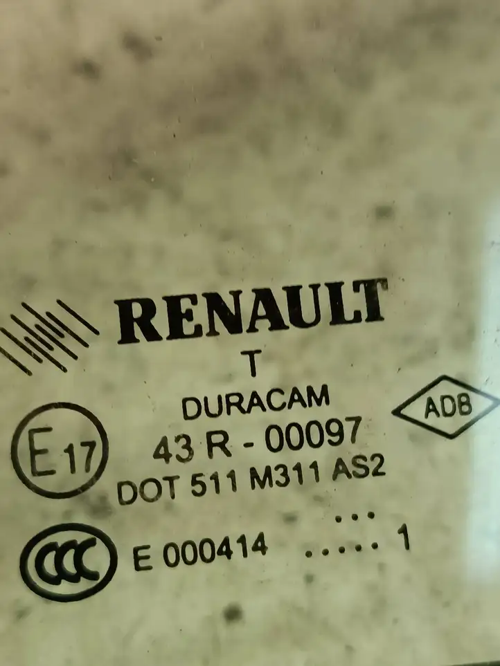 Renault Fluence (2009 - 2013) 43R00097 Форточка двери — фото 3