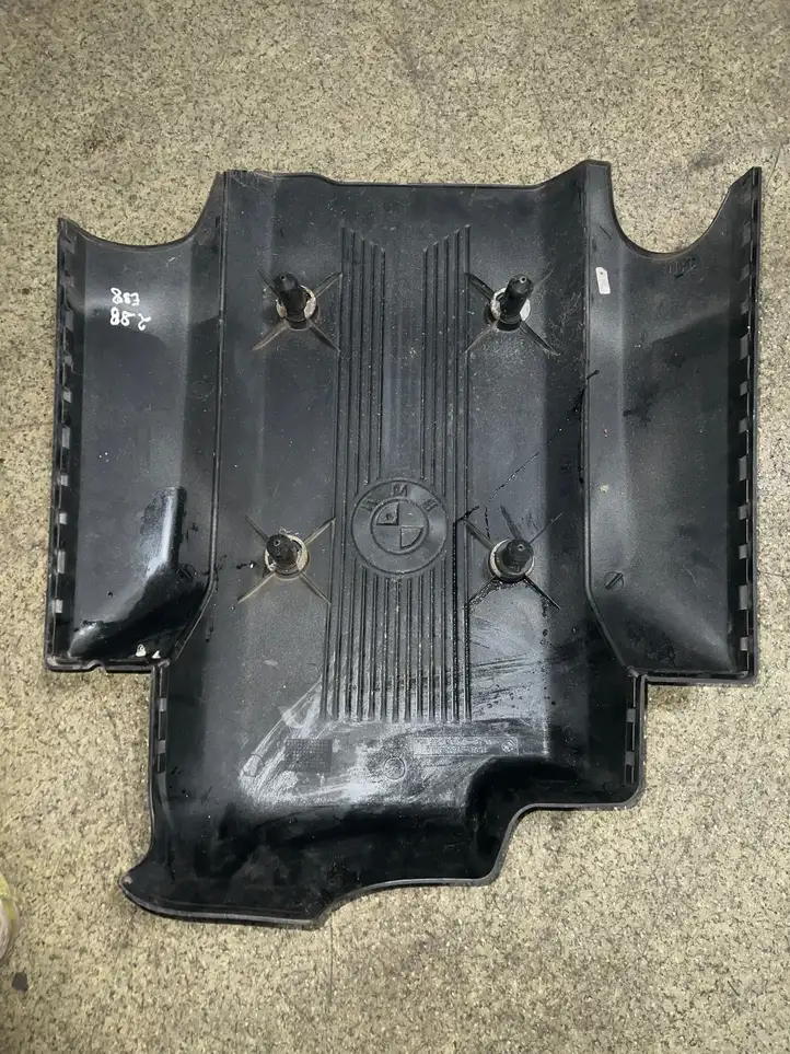 BMW 5 E39 (1996 - 2003) 11611435460 Крышка двигателя декоративная — фото 2