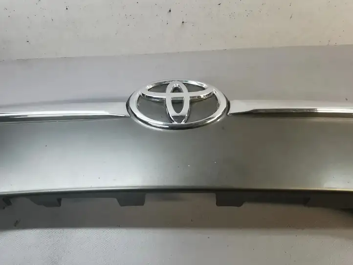 Toyota Avensis T270 (2015 - 2018) 7681195140 Подсветка номера — фото 11