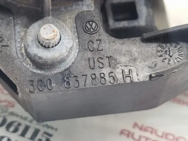 Volkswagen PASSAT B6 (2005 - 2010) 3C0837885H Наружная ручка двери — фото 3