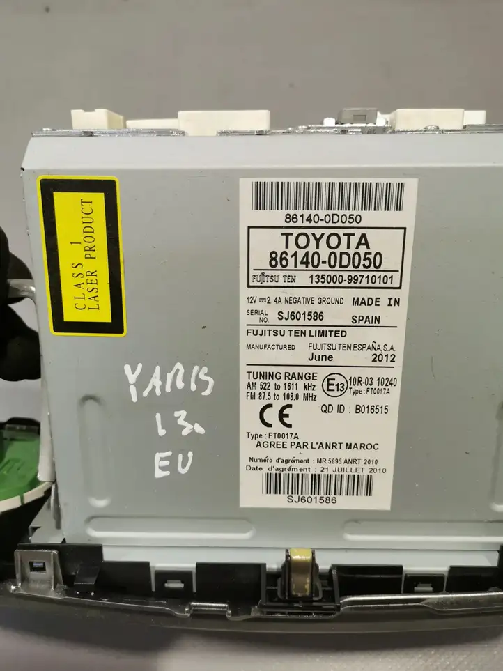 Toyota Yaris (2012 - 2014) 861400D050 Магнитола / мультимедийная система — фото 4