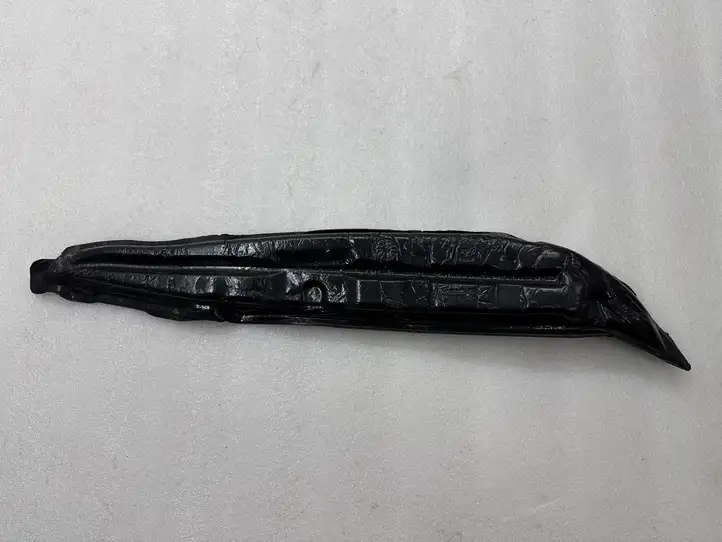 Tesla Model S (2012 - 2016) 105041900A Абсорбер крыла — фото 3
