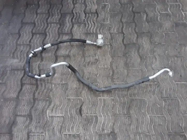 Mercedes-Benz C W204 (2007 - 2014) A2048309315 Трубки и шланги кондиционера — фото 1