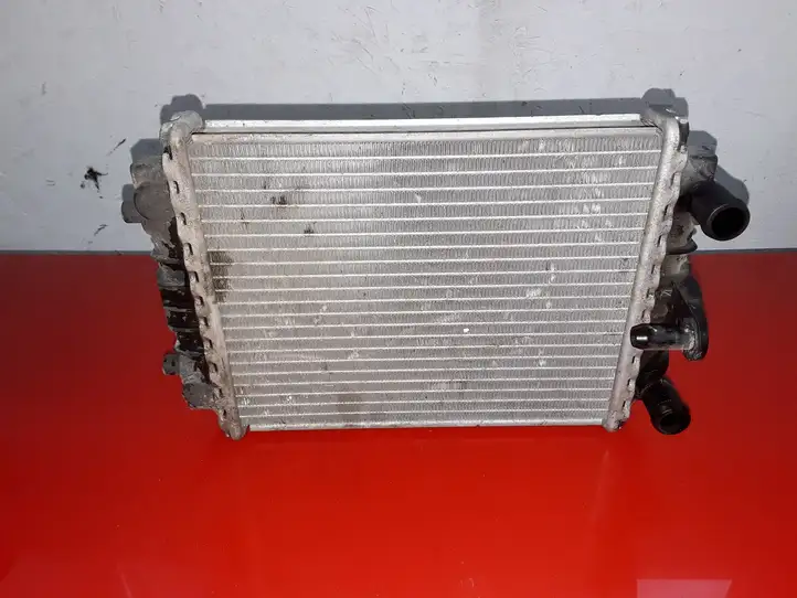 Audi A8 S8 D4 4H (2010 - 2014) 8K0121212B Радиатор охлаждающей жидкости двигателя — фото 1