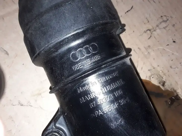 Audi A8 S8 D4 4H (2010 - 2014) 06E115405C Кронштейн масляного фильтра — фото 4