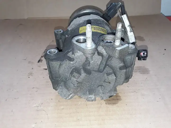 Ford Focus (2011 - 2015) AV1119D629BA Компрессор (насос) кондиционера воздуха — фото 3
