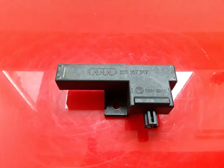 Audi A8 S8 D4 4H (2010 - 2014) 8K0907247 Блок бесключевого доступа — фото 1