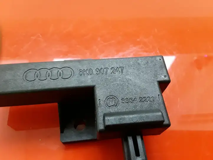 Audi A8 S8 D4 4H (2010 - 2014) 8K0907247 Блок бесключевого доступа — фото 2