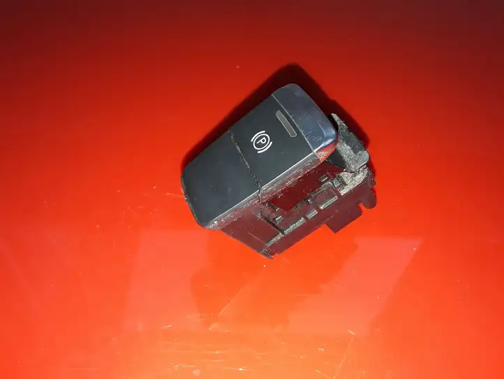 Audi A8 S8 D4 4H (2010 - 2014) 4H1927225C Кнопка ручного тормоза — фото 1