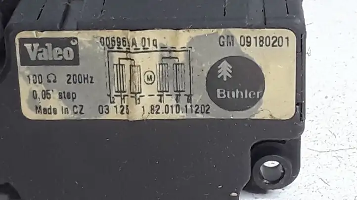 Opel Signum (2002 - 2008) 09180201 Двигатель задвижки потока воздуха — фото 3