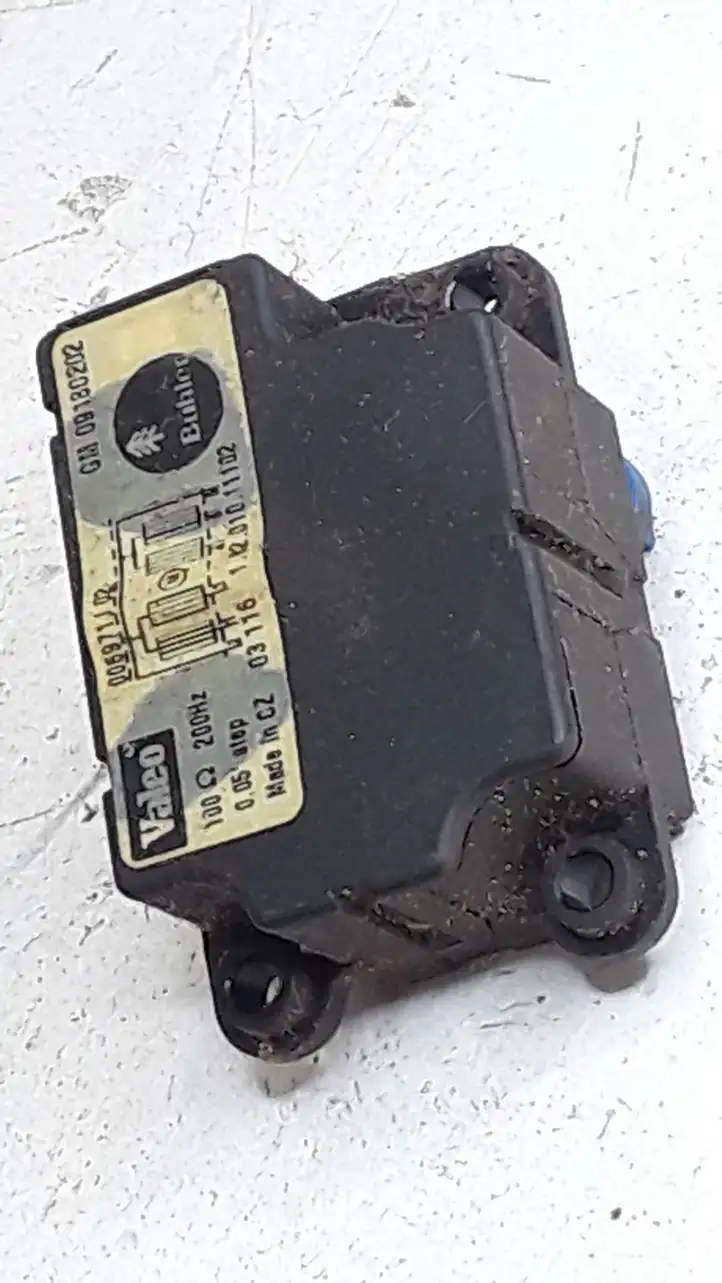 Opel Signum (2002 - 2008) 09180202 Двигатель задвижки потока воздуха — фото 1