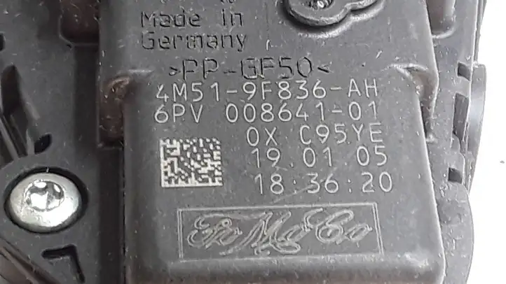 Ford Focus (2005 - 2008) 4M519F836AH Педаль акселератора — фото 2