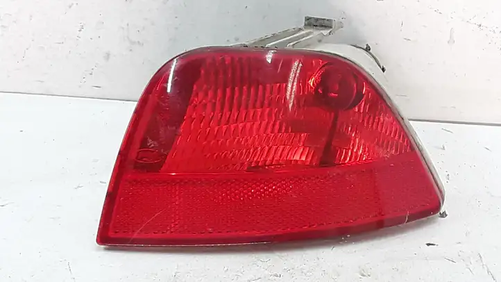 Ford Focus (2005 - 2008) 5M5115K273AA Задняя противотуманная фара — фото 1
