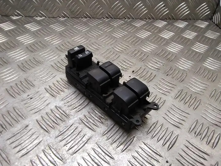 Toyota Prius (XW30) (2009 - 2015) 8404033080 Блок кнопок стеклоподъемников — фото 1