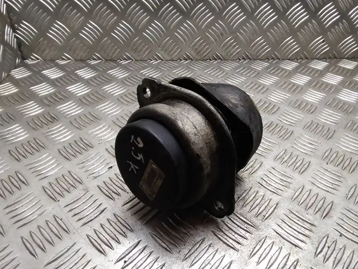 Volkswagen Touareg I (2002 - 2010) 7L6199131C Опора двигателя — фото 4