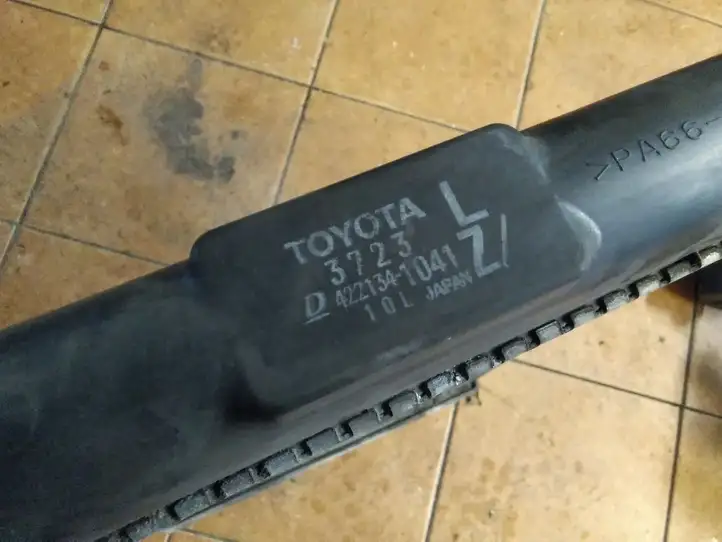 Toyota Prius (XW30) (2009 - 2015) 4221341041 Радиатор кондиционера — фото 3